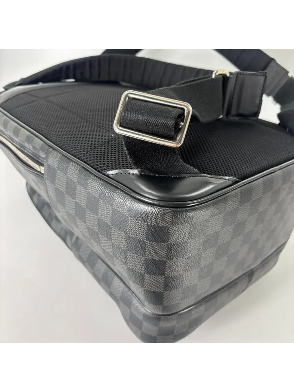 Louis Vuitton louis vuitton